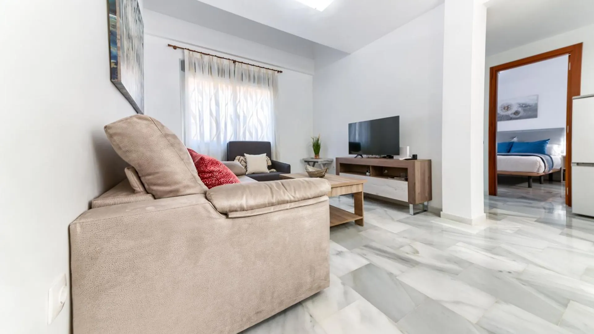 Holidays2Malaga Train Station Area Apartment Malaga