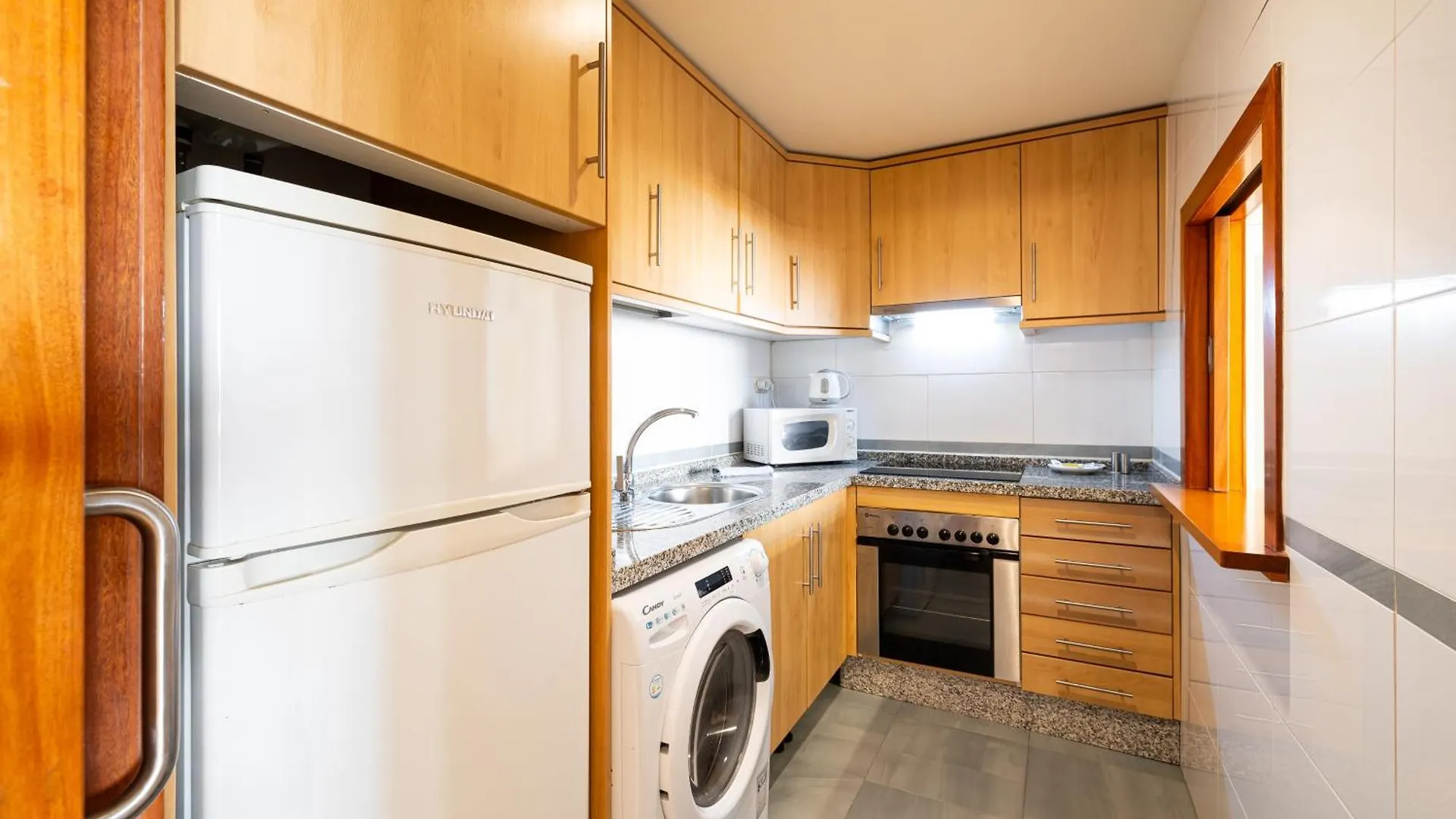 Holidays2Malaga Train Station Area Apartment Malaga